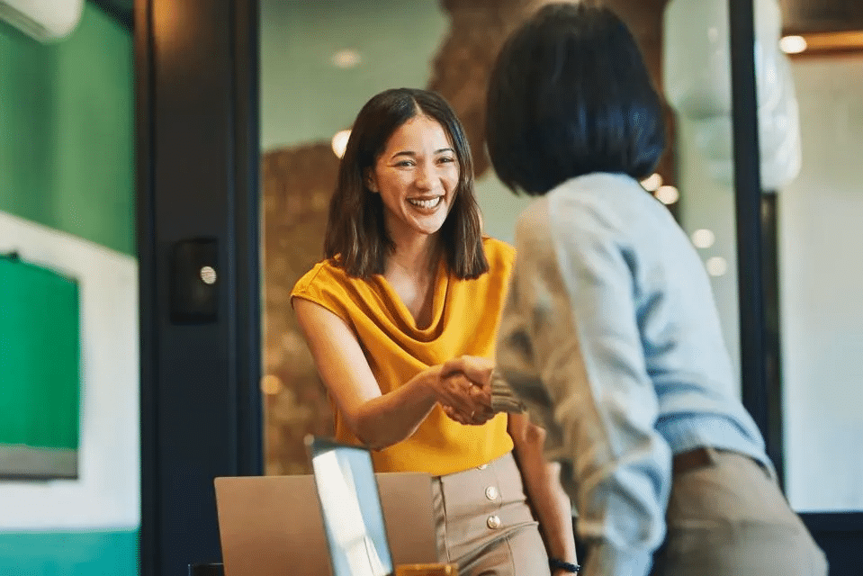 Featured Image for 19 Ways B2B Businesses Can Optimize Their Sales Pipeline