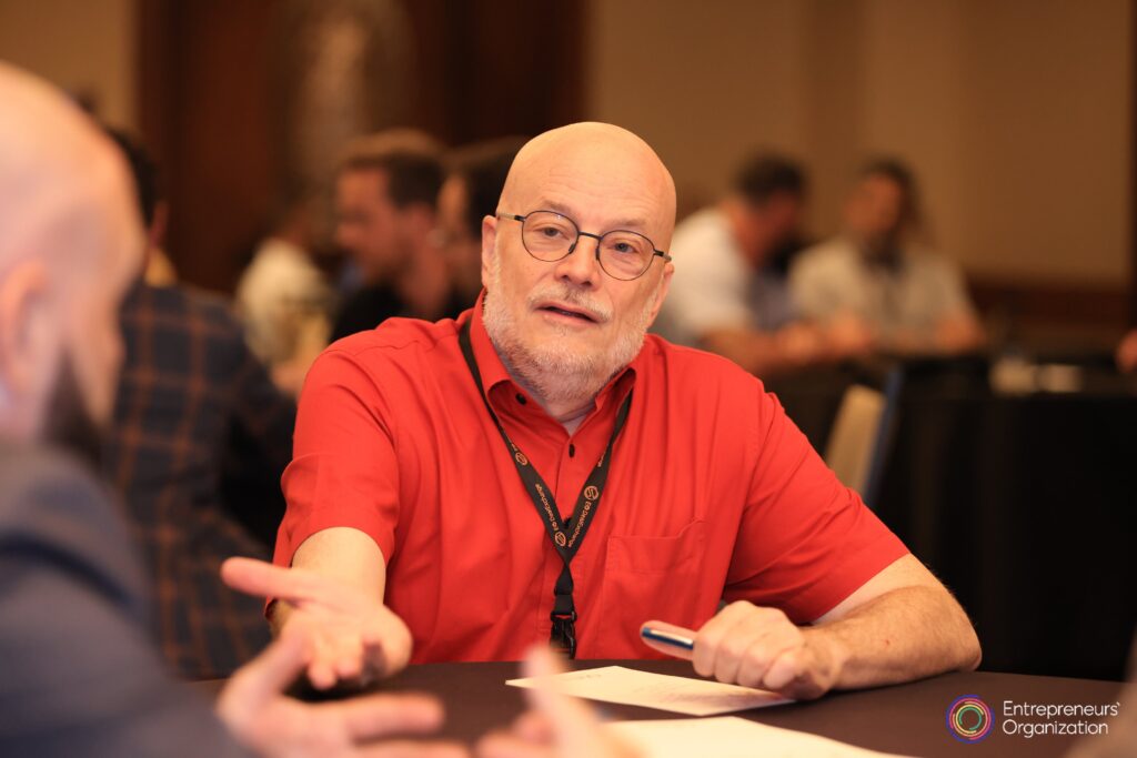 jason-barnard-at-networking-roundtable-at-eo-dealsexchange-event-september-2025